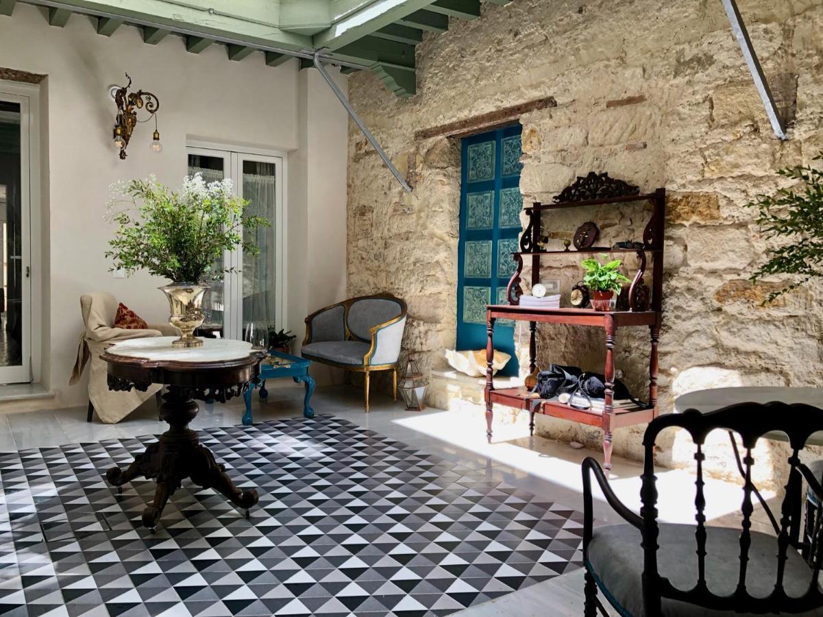 Casa Portus Gaditanus S XVIII Patio Andaluz El Puerto de Santa Maria Ngoại thất bức ảnh